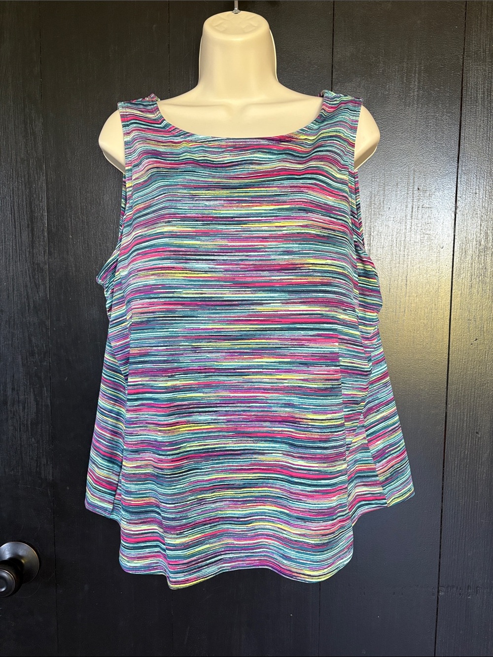 🌟 Lands’ End Space Dye Swimsuit Tank Top. 20W. Like new!